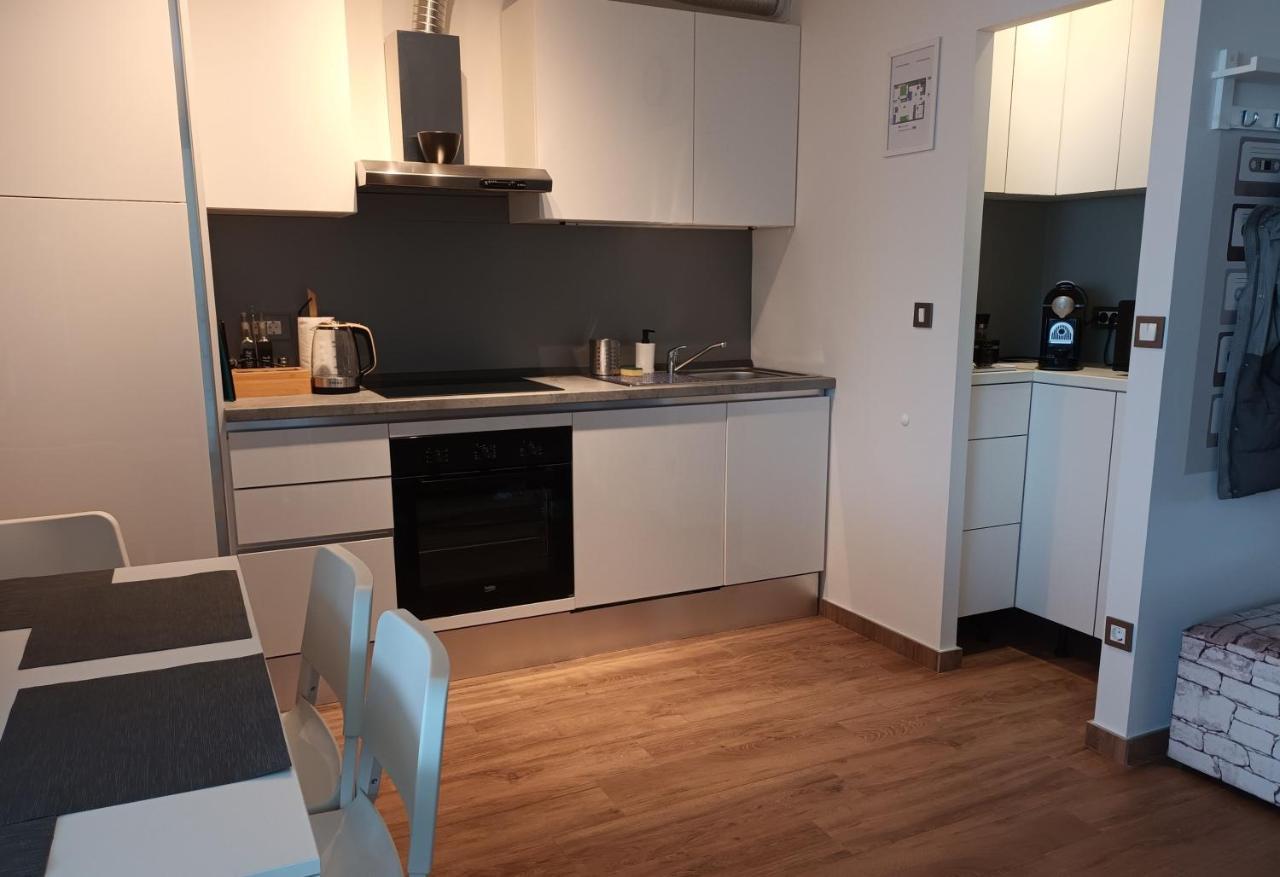 New - Frendly Luxury Apartment Franka Zagreb Bagian luar foto