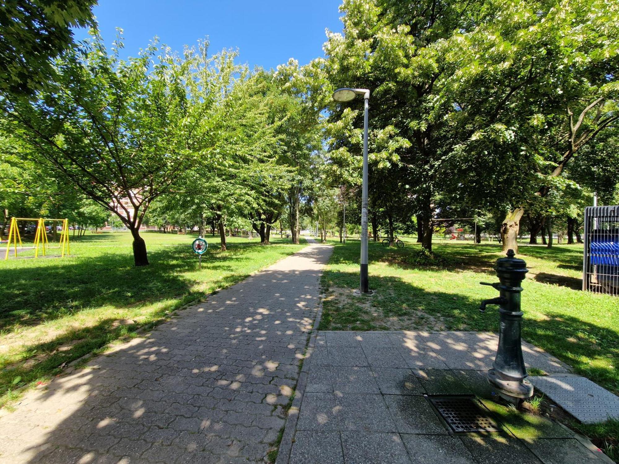 New - Frendly Luxury Apartment Franka Zagreb Bagian luar foto